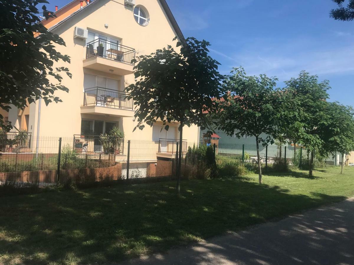 Tommy Apartman 2.0 Хайдусобосло Экстерьер фото